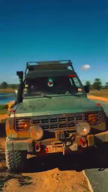 4×4 Green Mamba de S∞Mada sur une piste de Madagascar